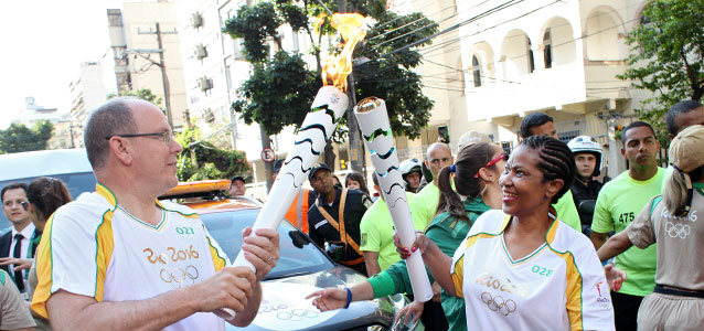 UN Women Executive Director received the Olympic Flame from Prince Albert of Monaco and carried it through the streets of Rio de Janeiro, celebrating women